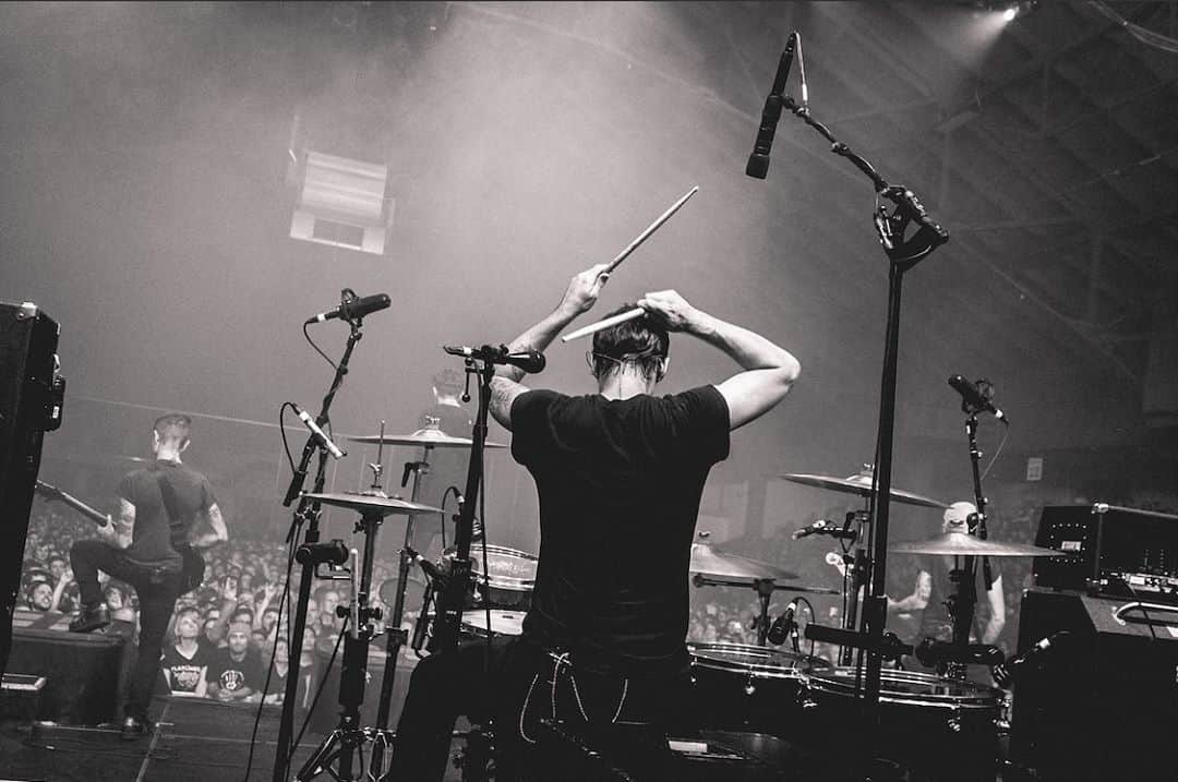 AFIのインスタグラム：「Vancouver, BC. 2018 ﻿📷: @scatteredpictures87」
