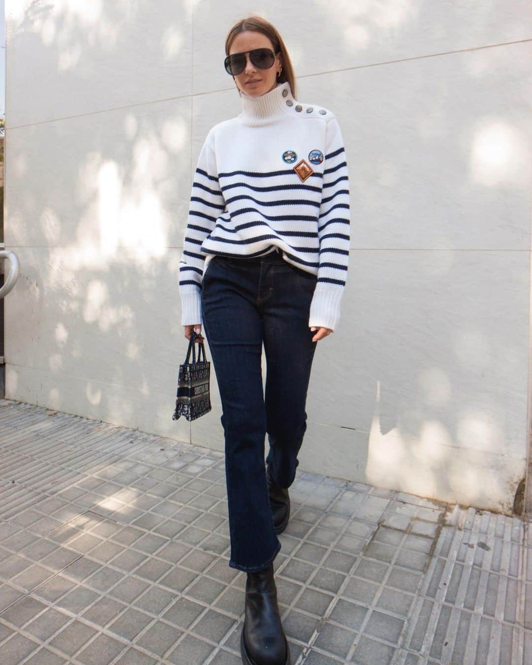 Zina Charkopliaさんのインスタグラム写真 - (Zina CharkopliaInstagram)「Navy stripes on @five_jeans」11月10日 5時30分 - zinafashionvibe