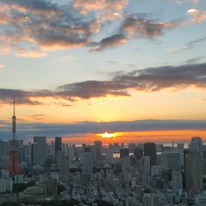 別所哲也のインスタグラム：「Beautiful morning from Tokyo」