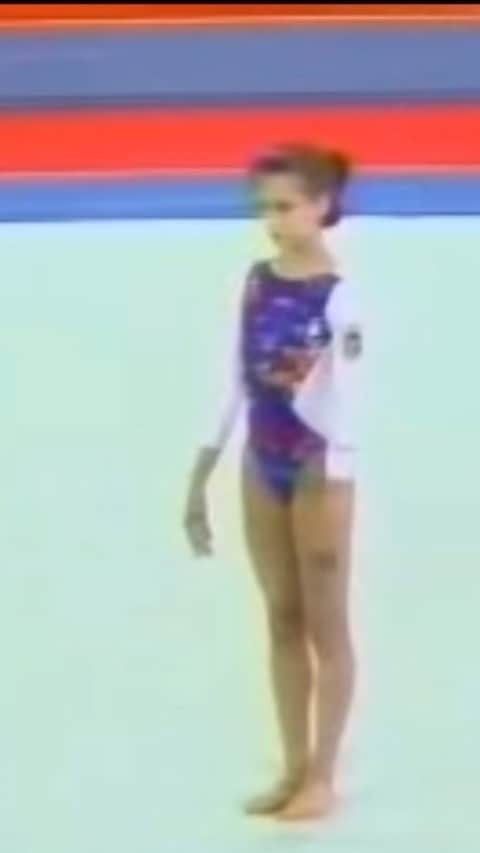 のインスタグラム：「One of the most iconic floor routines of the ’90’s was Henrietta Ónodi’s “West Side Story” at the Paris Worlds! ❣️  - Although she only used this music for a portion of the ’92 season (she got a new routine for Barcelona), Henni left the audience wanting more with expressive dance, big tumbling, and passion throughout.  - This routine won 🥈 - Featured Competition: 1992 World Championships  - #gymnastics #gymnasticsvideos #gymnasticshighlights #artisticgymnastics #floor  #vault #parallelbars #pbars #horizontalbar #highbar #balancebeam #unevenbars #tumble #stick #flip #trampoline #handstand #strength #flexibility #balance #fitness #usagymnastics #muscle #mag #trampoline #gymnast #gymvids #athlete #gimnasia」