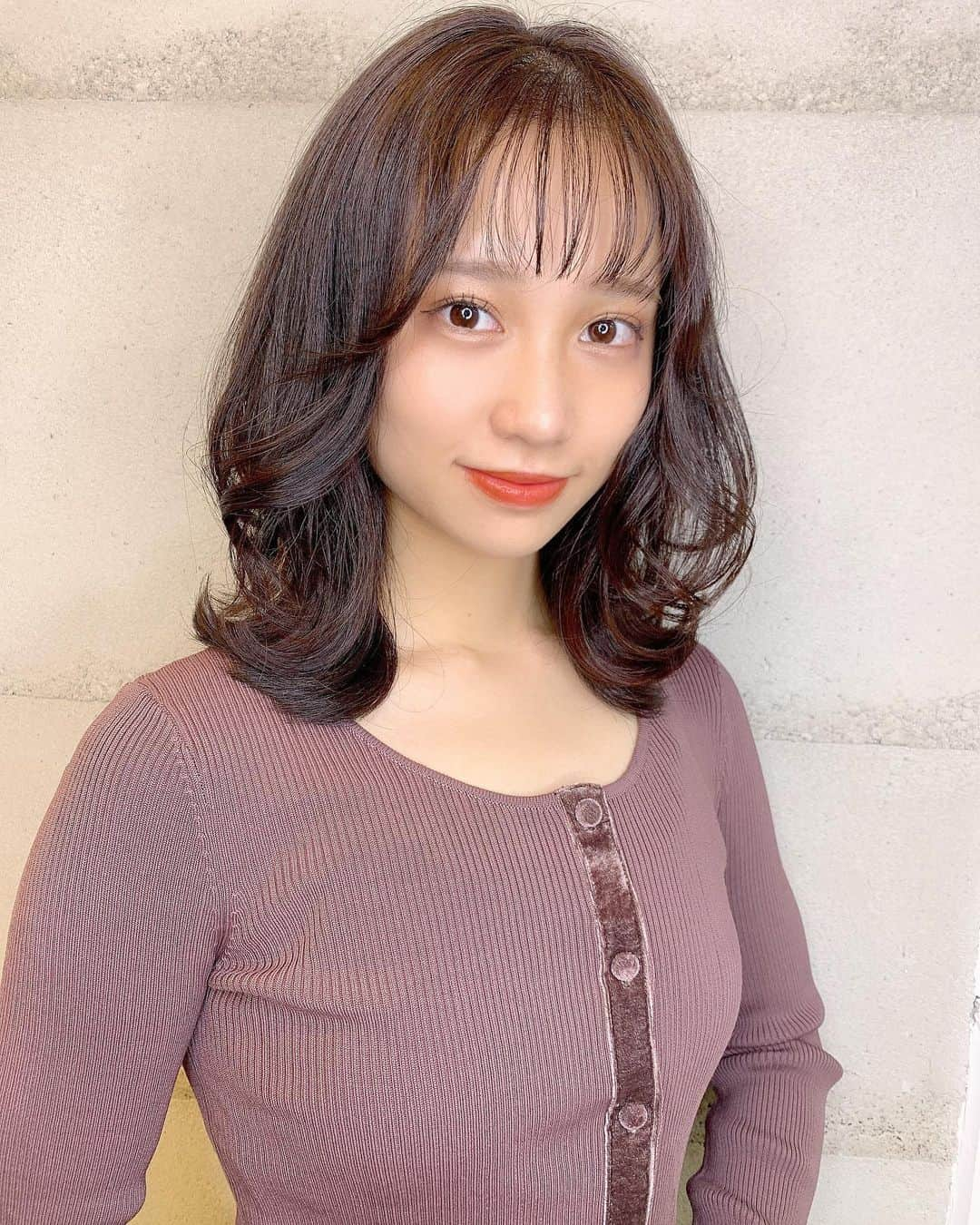 生形由佳さんのインスタグラム写真 - (生形由佳Instagram)「おはようございます🍀  素敵なヘアセットをしていただきました🌼 @fons_yuka さん、ありがとうございました💗  メイクもしていただいたので、いつもと違う雰囲気です☺️  本番、前髪ありか、なしか迷います😅  ミス成蹊本番は【11月22日】💍 あと12日  #ヘアスタイル #ヘアセット #ヘアモデル #サロンモデル #ヘアカラー #ヘアアレンジ #ヘア #前髪アレンジ #前髪 #前髪カット #ミディアムヘア #ショートヘア #大人可愛い #秋コーデ #外ハネ #ミスコン #ミスコンファイナリスト #ミス成蹊 #ミス成蹊コンテスト2020 #zara」11月10日 7時36分 - yuka.ub