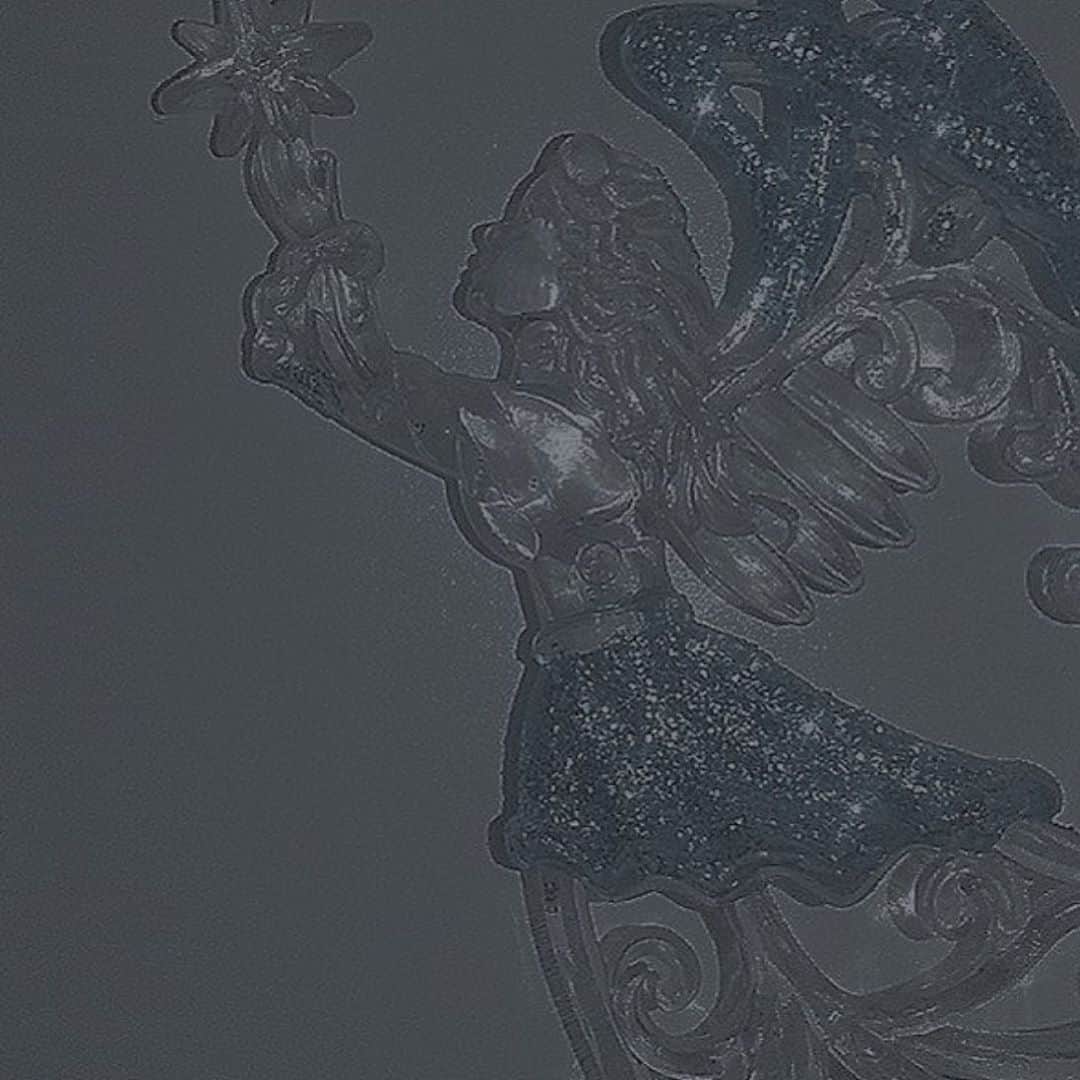 chiiiiiのインスタグラム：「❄️🧚🏻‍♀️」
