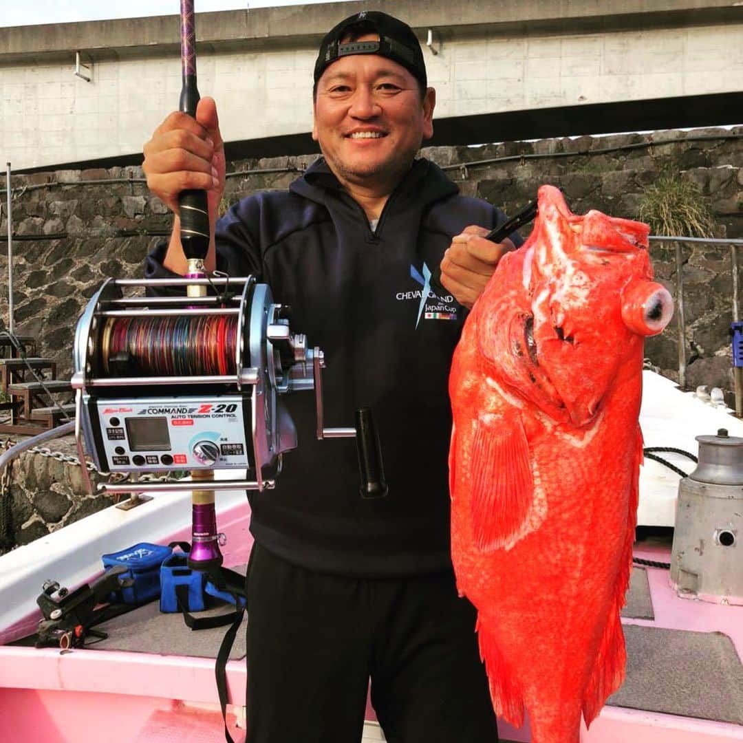 佐々木主浩さんのインスタグラム写真 - (佐々木主浩Instagram)「#佐々木主浩 #釣り #べにあこう  海には色んな美味しい魚がいますよ！」11月10日 10時26分 - sasakikazuhiro.22