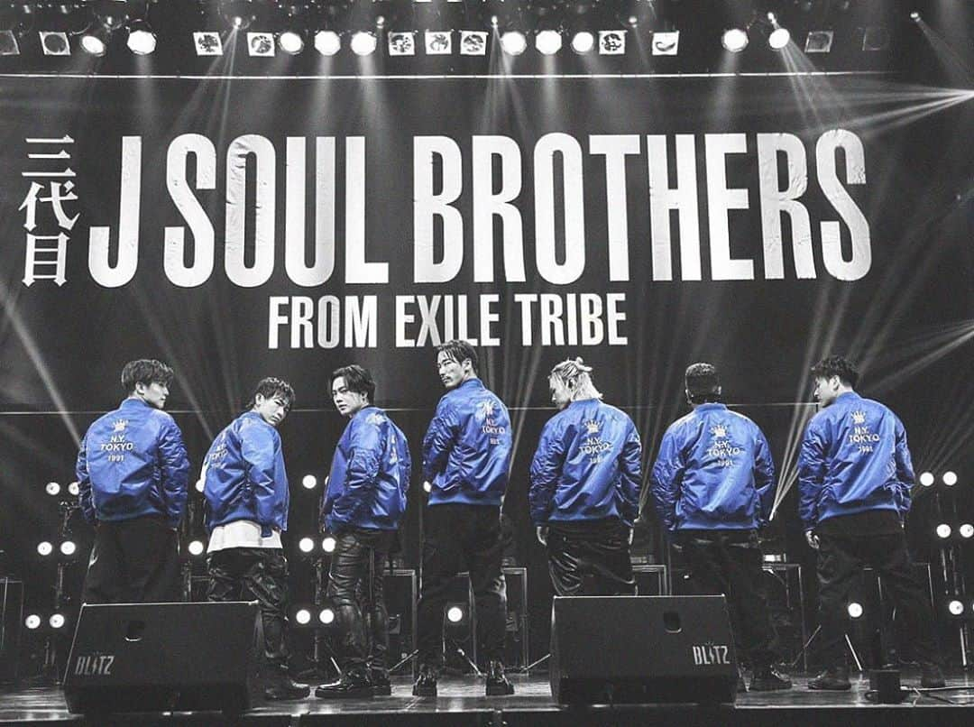 J.S.Bさんのインスタグラム写真 - (J.S.BInstagram)「三代⽬J SOUL BROTHERS 10th Anniversary Collection 11.14(SAT) ON SALE at VERTICAL GARAGE FLAGSHIP STORE (NAKAMEGURO,SHIBUYA, NAGOYA,OSAKA,FUKUOKA)  ※ONLINE STOREは11月18日(水)12:00から発売開始となります。 ※MA-1のみ受注販売となります。 受注期間:11月14(土)12:00～11月29日(日)23:59  @j.s.b._official @exile_naoto_  @naokikobayashi_works  @elly24soul  @3jsb_kenjiro_official  @takanori_iwata_official  @jsbryuji_official  @3jsb_hiroomi_tosaka   #jsb #jsbdream #三代目JSB_10th」11月10日 12時03分 - j.s.b._official