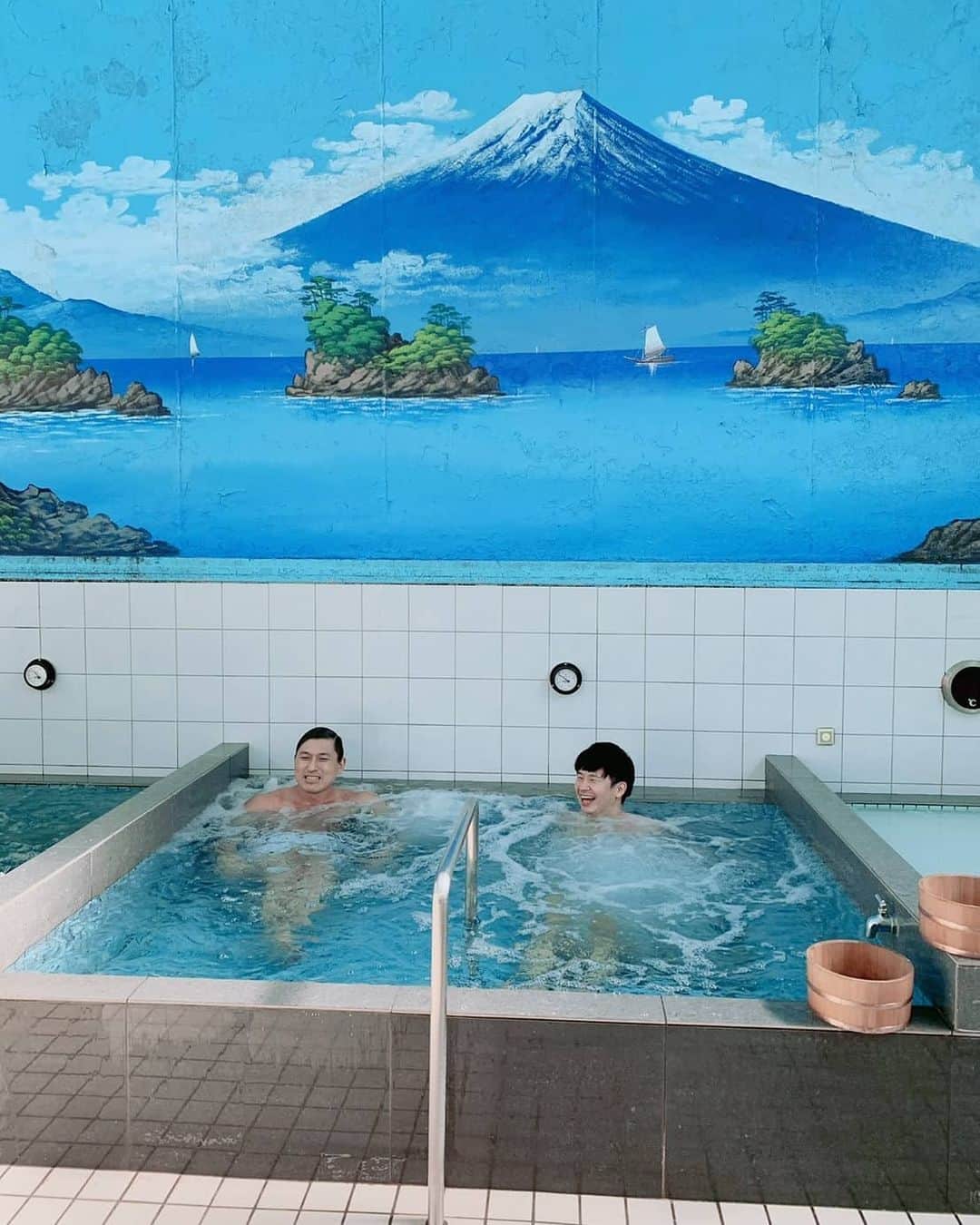 日本テレビ「ヒルナンデス！」さんのインスタグラム写真 - (日本テレビ「ヒルナンデス！」Instagram)「11月11日(水)はオードリーの新企画「3時間だけ観光大使」  オードリーが3時間限定で、今応援したい場所をPR！今回は東京・北区の魅力を紹介します。とっておきのPR漫才もお楽しみに！ ©️日本テレビ  #ヒルナンデス #3時間だけ観光大使 #オードリー #若林正恭 #春日俊彰 #東京北区の魅力をPR」11月10日 14時10分 - hirunandesu_ntv_official