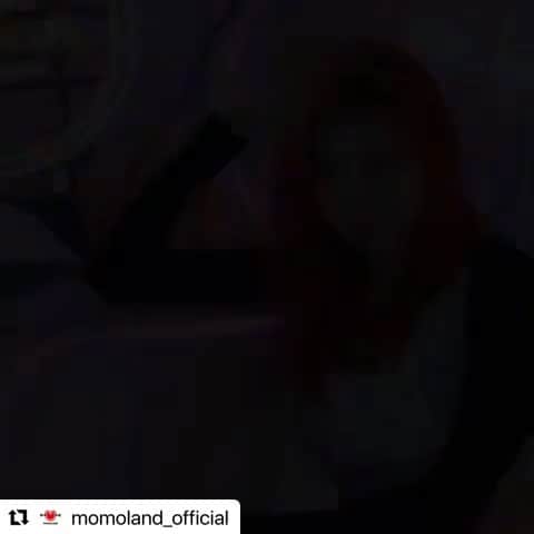MOMOLAND JAPANのインスタグラム：「#Repost @momoland_official 💕Special Spoiler For Merry💕  2020.11.17(TUE) PM6 (KST)  #MOMOLAND #모모랜드 #JANE #제인 #Ready_Or_Not #레디올낫 #MOMOLAND_Are_you_ready? #モモランド #ジェイン」