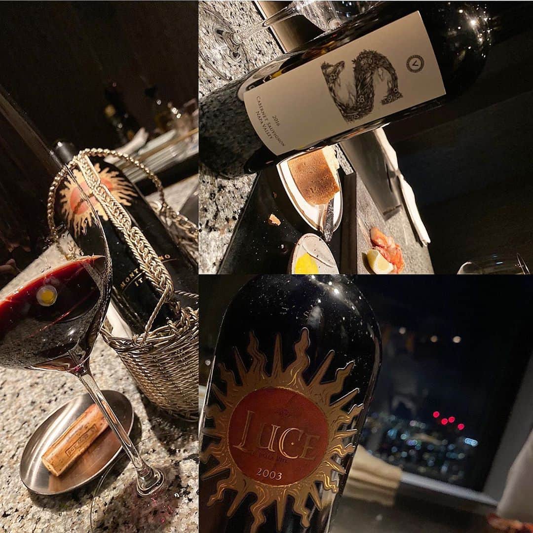 SEIRAのインスタグラム：「最初にルーチェを頂きました🍷🌟 色は鮮やかなラズベリーカラーで、 ダークベリーやクルミの濃厚な香りが 非常に強いのに対しボディ感が弱く エレガントなタンニンが口の中をスッと抜けていく、 印象でしたっ☺️✨ とても香りが楽しいワインです😳💗  私は渋みがとてもとても🍷 強い赤ワインが大好きなので 次に、The S カベルネ・ソーヴィニヨン  2016　ナパヴァレーを頂きました😳✨ 色がとても濃いガーネットカラーで… もう確実にボディ感が強い❕と ドキドキしていましたっ😳✨✨ 香りはカベルネ・ソーヴィニヨン特有のミントやブラックベリーがとても強くて、 もう良すぎて😭😭✨✨ 料理も勿論とても美味しかったのに、 飲むと口の中にタンニンが広がり力強いフルボディを感じられて… ずっとthe Sだけを味わっていたいと 思える忘れられない私にドンピシャな 赤ワインでしたっ☺️💕💕  最後にルーチェとthe S をボトルで プレゼントして頂き、 私の家で大切な友人とワイン会を 開きました☺️✨✨ 大好きな人と自分の大好きな ワインを語り合う とても貴重な時間を 築くことが出来ました☺️💕💕  これからも、ワインの勉強を沢山して素敵なワインに出逢っていきたいなぁ☺️✨✨  #キープグループ #ニュークラブ #キャバクラ #ホステス #キャバ嬢 #北海道 #札幌 #さっぽろ #すすきの #ススキノ #歌舞伎町 #北新地 #錦 #中洲 #followme #likeforlikes #l4l #followforfollow #f4f #ledwine#」