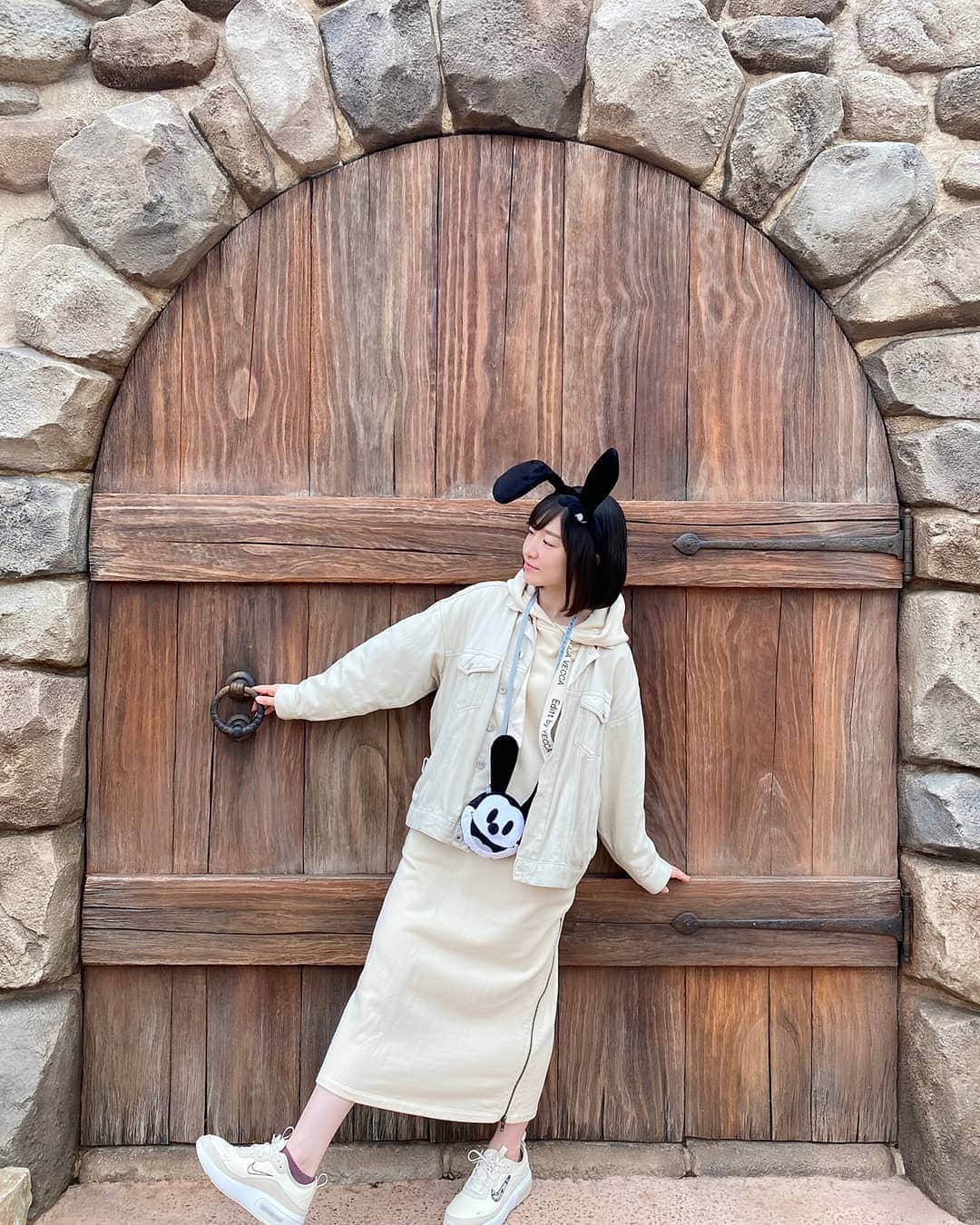 葉山いくみのインスタグラム：「妹の撮影会が始まりました📸」