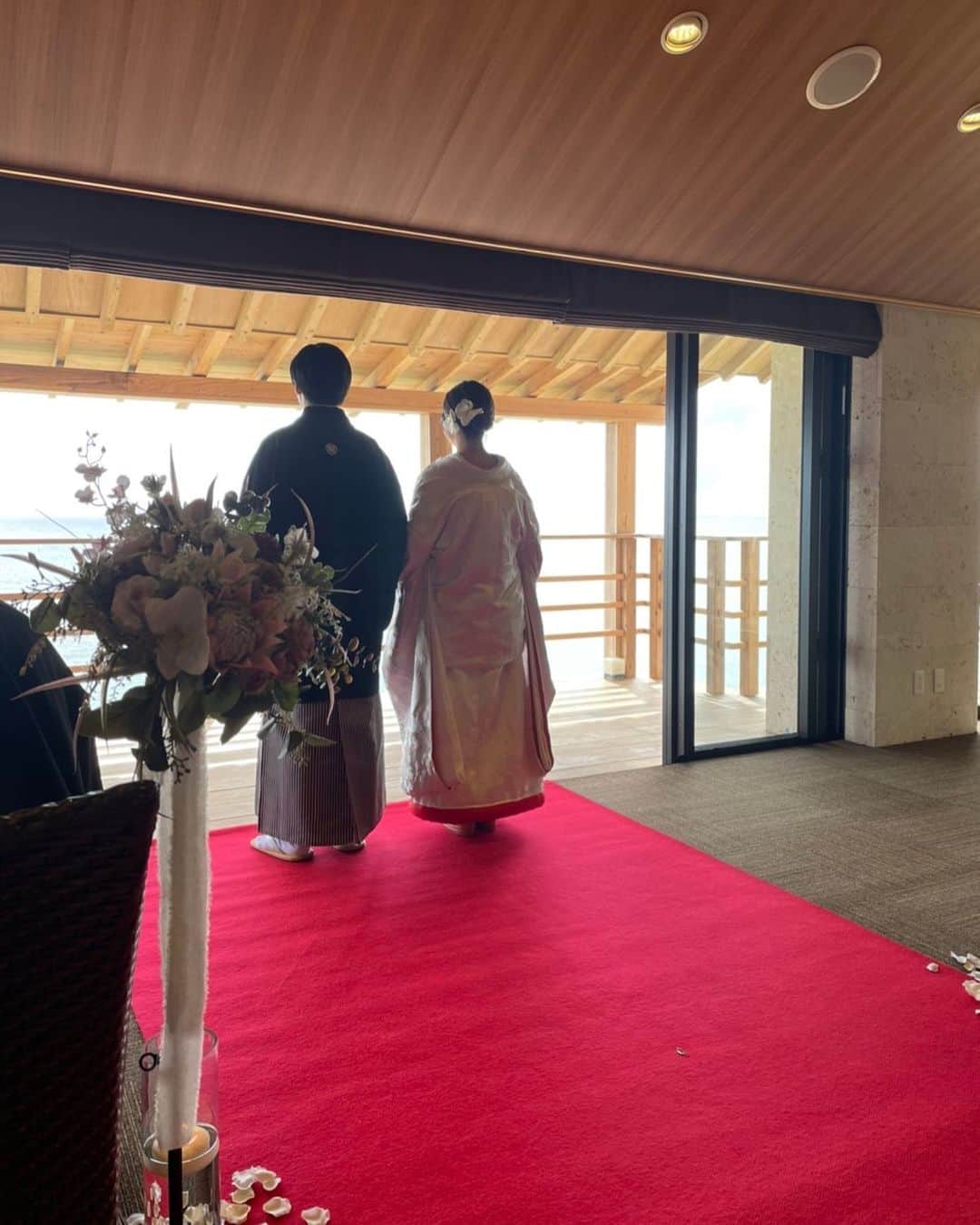 加藤るみさんのインスタグラム写真 - (加藤るみInstagram)「無事、結婚式を終えました。 大好きな沖縄で挙げれて良かったです🌺 写真届いたらたくさん載せます😂♡ #沖縄  #百名伽藍  @garanwedding  @hyakunagaran.resort」11月10日 16時44分 - rumicinema