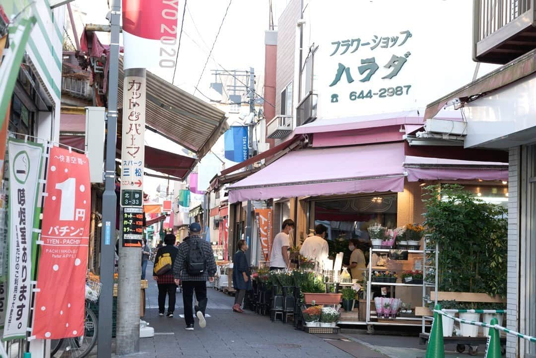 東京都庁広報課さんのインスタグラム写真 - (東京都庁広報課Instagram)「「砂町銀座／sunamachi(2020.10.20撮影)」最寄駅：西大島駅  #砂町銀座 #砂町銀座商店街 #南砂町 #小名木川 #西大島 #下町 #小名木川クローバー橋 #tokyotokyo #tokyogram #moodygrams #jp_gallery #ptk_japan #gdayjapan #realtokyo #beautifuldestinations #tokyojapan #instatokyo #loves_nippon #phos_japan #bestjapanpics #cooljapan #japan_of_insta #photo_jpn #illgrammers #景色 #東京 #Tokyo #东京 #도쿄 #tokyogood」11月10日 17時01分 - tocho_koho_official