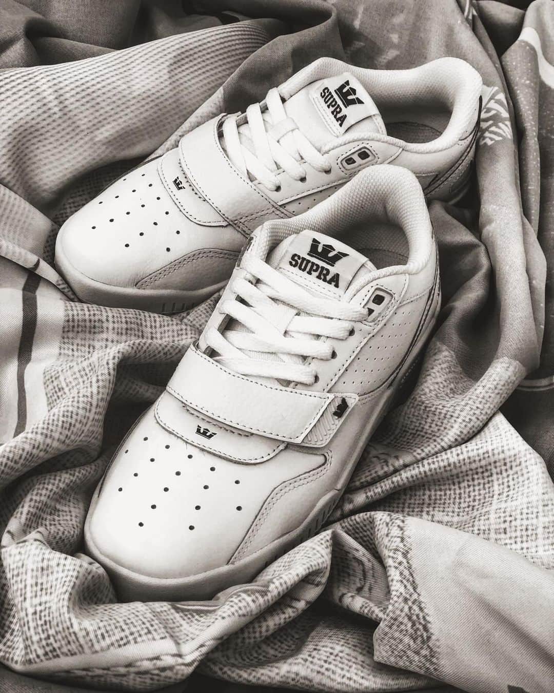 SUPRA TOKYOさんのインスタグラム写真 - (SUPRA TOKYOInstagram)「. 【BREAKER LOW】 . “WHITE WHITE” Store & Online. . #suprafootweartokyo #sneaker  #breakerlow #white #harajuku」11月25日 11時36分 - supratokyo