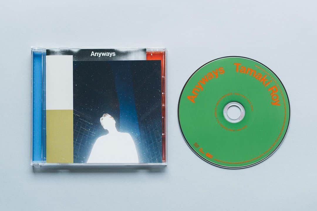 環ROYのインスタグラム：「. 6枚目のアルバム「Anyways」本日発売です。作詞作曲をすべて一人で行いました。初めての試みです。是非聴いてください。  New Album "Anyways" 2020.11.25 ON SALE CD + Digital / DDCB-13051  01. Protect You 02. Song 03. Fidget 04. 能 05. life 06. tendency 07. 泉中央駅 08. I know 09. on the park 10. Remind 11. Flowers 12. はじまりを知る 13. Rothko 14. 憧れ All Songs Written and Produced by Tamaki Roy  #環ROY #TamakiRoy」