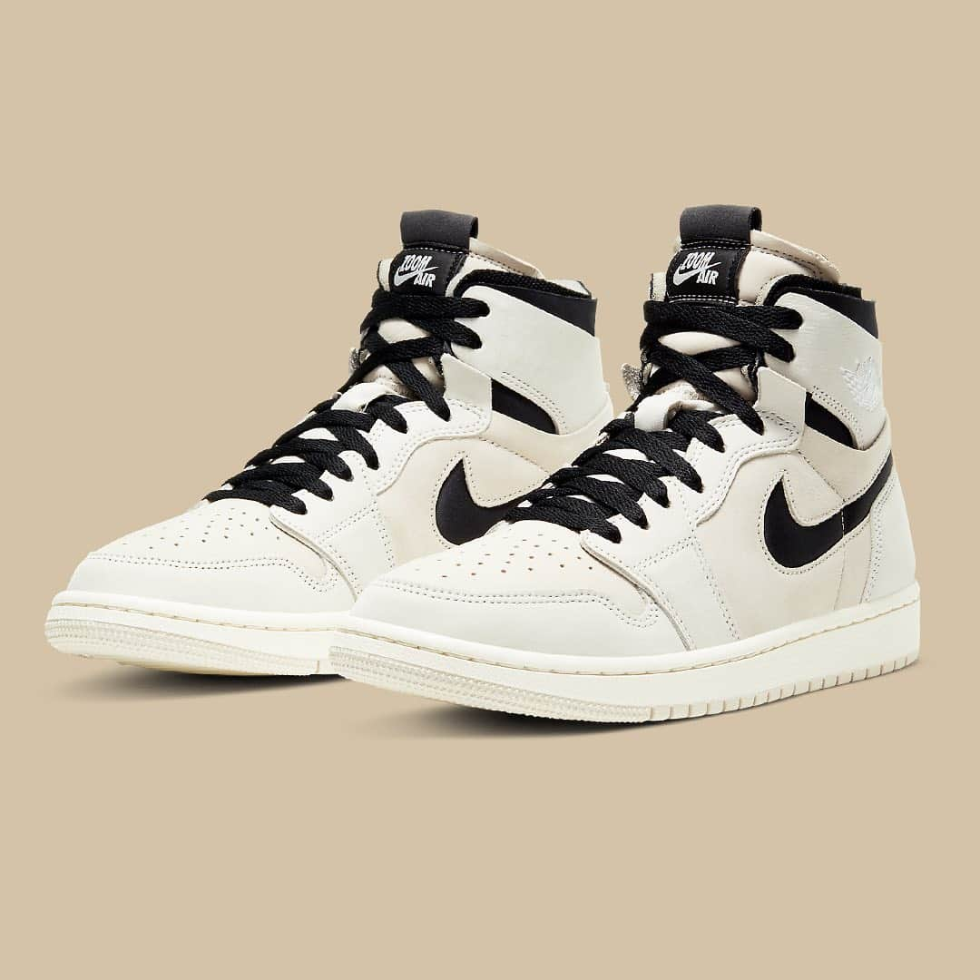 HYPEBEASTさんのインスタグラム写真 - (HYPEBEASTInstagram)「@hypebeastkicks: The Air Jordan 1 High Zoom CMFT is arriving in an ultra-clean colorway.  A “Summit Sail” hue covers the exterior of the Zoom-cushioned bottom piece entirely and distributes itself in sections such as the toe boxes, quarter paneling, rear/forefoot overlays, and the ankle flaps throughout the base. Contrasting hits of black balance everything out through the Swooshes, shoestrings, and tongue panels, as well as on the interior footbeds which are embellished with a white Jumpman insignia. They are slated to drop on @nike SNKRS KR towards the beginning of December for approximately $152 USD. A stateside launch has yet to be confirmed.⁠⠀ Photo: Nike」11月25日 12時46分 - hypebeast