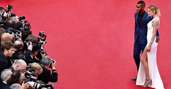 サネリー・ジェームズのインスタグラム：「Once upon a time ♥️」