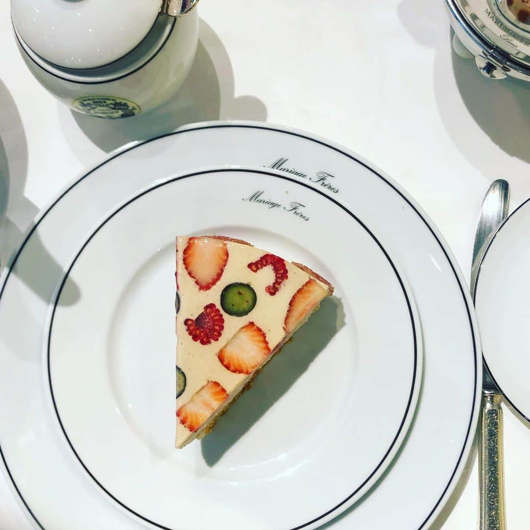 園崎未恵のグルメインスタ