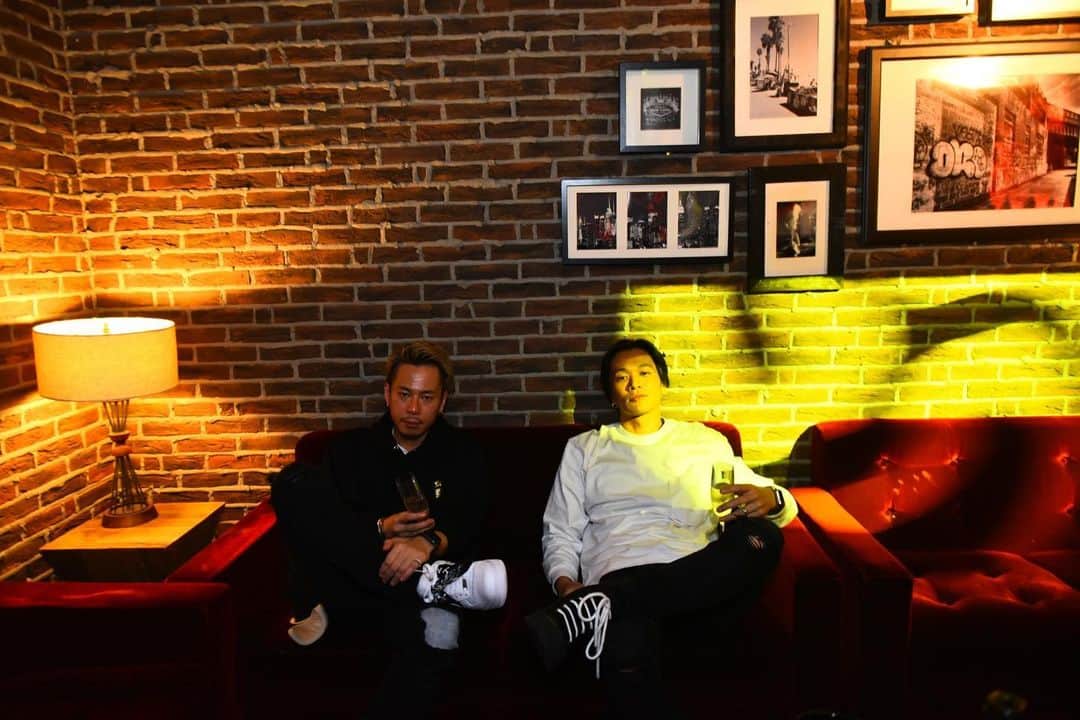 DJ HALのインスタグラム：「@sevenhouse.osaka  With @dj_usk  Photo by @photo_tasuku 📸 11/17 Memory's Thank U⭐️」