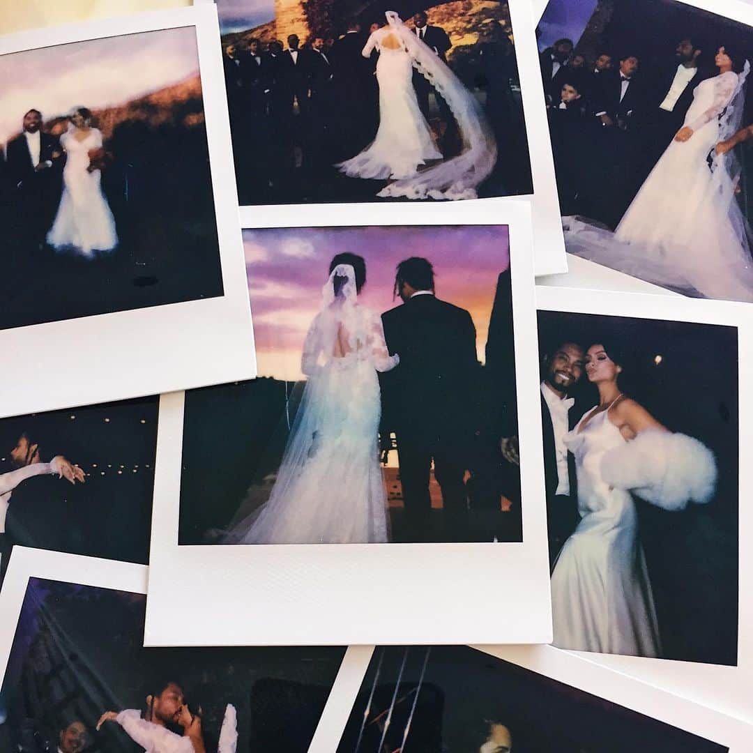 ミゲルのインスタグラム：「To deeper laughs, deeper understanding  and deeper love one day at a time. Cheers to us and all our dreams because together all things are within reach. I’m 2 years happier today mybaby, I love you @nazaninmandi」