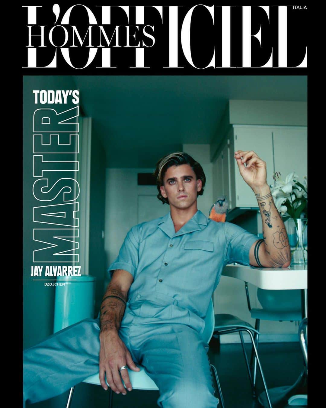 ジェイ・アルヴァリーズのインスタグラム：「Young boy on the cover flow much love to @lofficielitalia & @uprisingproductions_  and the queen @sashasamsonova 🔥🙏🏽 thank you all for the support always 🥳❤️」