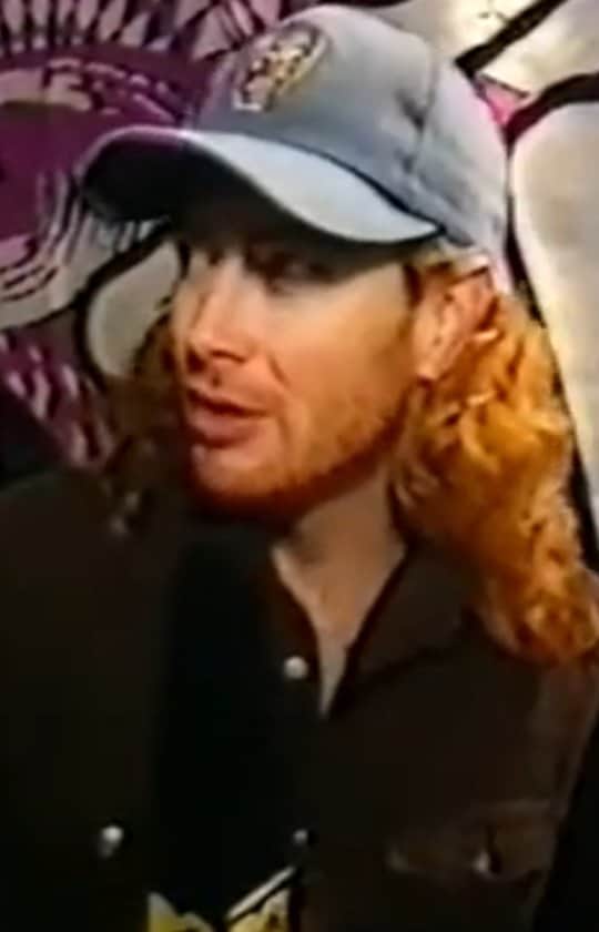 Megadethのインスタグラム：「Megadeth participates in the historic first-ever MTV Europe Music Awards held at the Brandenburg Gate, Berlin, Germany where Dave Mustaine co-presents Best Female Artist Award.   After the awards ceremony, the band dashes across the city, and as part of MTV’s Club Tour, playing a blistering set at Berlin’s Marquee Club. The club held just 2,000 people, and huge crowds surrounded the venue – forcing the band to come up with an alternative to the traditional method of entering the gig. Enterprising help from locals allowed the band party to access the rear of the venue grounds through a back street, leading into a private courtyard, where they jumped over the dividing 12’ wall!」