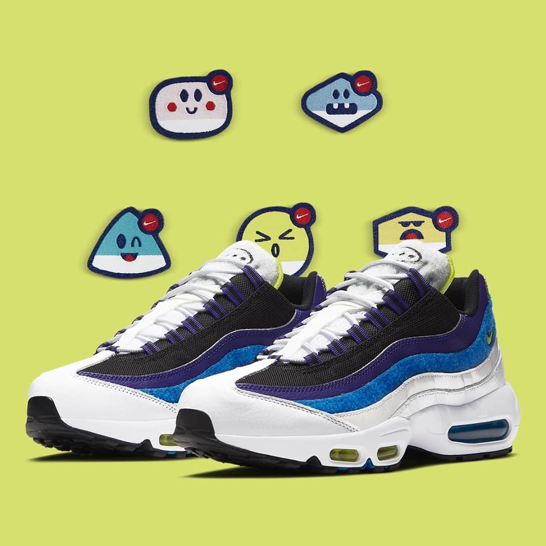 Sneaker Newsさんのインスタグラム写真 - (Sneaker NewsInstagram)「⊂◉‿◉つ⁠ Japanese kaomojis have landed on a selection of Nike footwear. This Air Max 95 features a fully adhesive upper with a mix of patches to express your inner emotions. For a closer look, tap the link in our bio.」11月25日 8時01分 - sneakernews