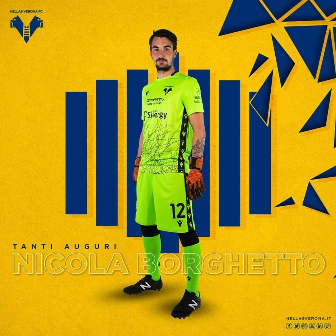 エラス・ヴェローナFCさんのインスタグラム写真 - (エラス・ヴェローナFCInstagram)「BUON COMPLEANNO 'BORGHE' 🇸🇪  🧤🥅 Il portiere gialloblù Nicola #Borghetto compie oggi 2️⃣1️⃣ anni 🎂 Tanti auguri da tutta la famiglia dell'Hellas Verona 🟡🔵  #HVFC #HappyBirthday」11月25日 8時01分 - hellasveronafc