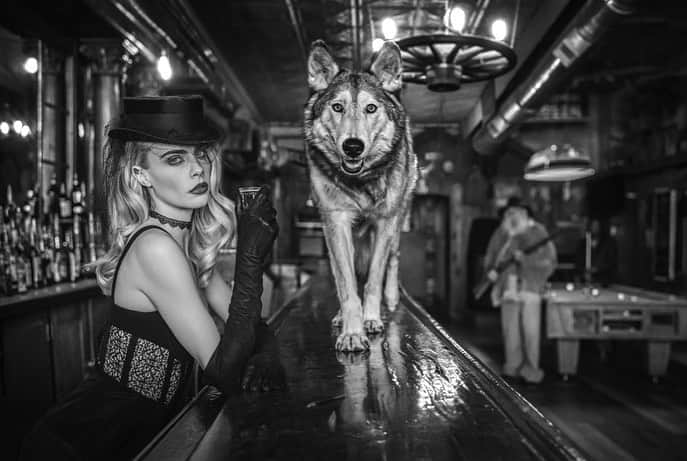 カーラ・デルヴィーニュさんのインスタグラム写真 - (カーラ・デルヴィーニュInstagram)「Wild Wild West.   Photos by my genius friend @davidyarrow shot in the mountains of Montana - an absolutely unforgettable experience.  Proceeds from “On The Road Again” will go towards my foundation’s efforts to help the environment, encourage female empowerment, and fight institutionalized racism. See the full collection at davidyarrow.com   Photographed by @davidyarrow  Hair @mararoszak  Makeup @mollyrstern  Styling @marielhaenn」11月25日 9時38分 - caradelevingne