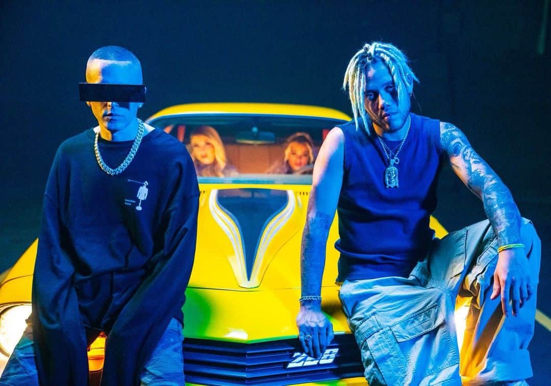 ヤンデルのインスタグラム：「⚠️ @jhaycortez #PonmeAlDia @sour_beat ⚠️」