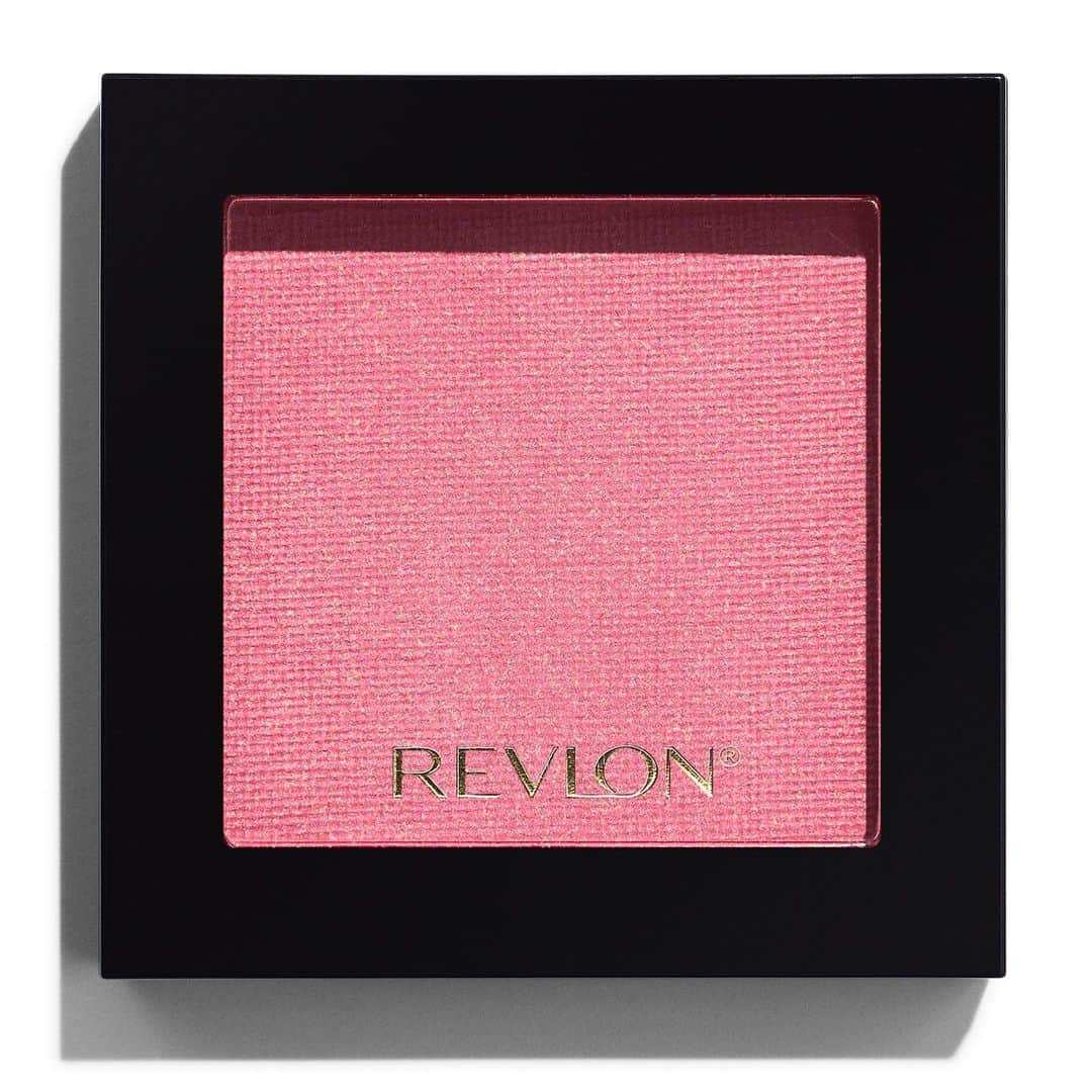 Revlonさんのインスタグラム写真 - (RevlonInstagram)「Skin lookin’ a little dull these days? Call in our microfine Powder Blush to add a perfect flush of color.   Pick from six shades and matte, satin, or shimmer finish—user’s choice!」11月25日 11時16分 - revlon