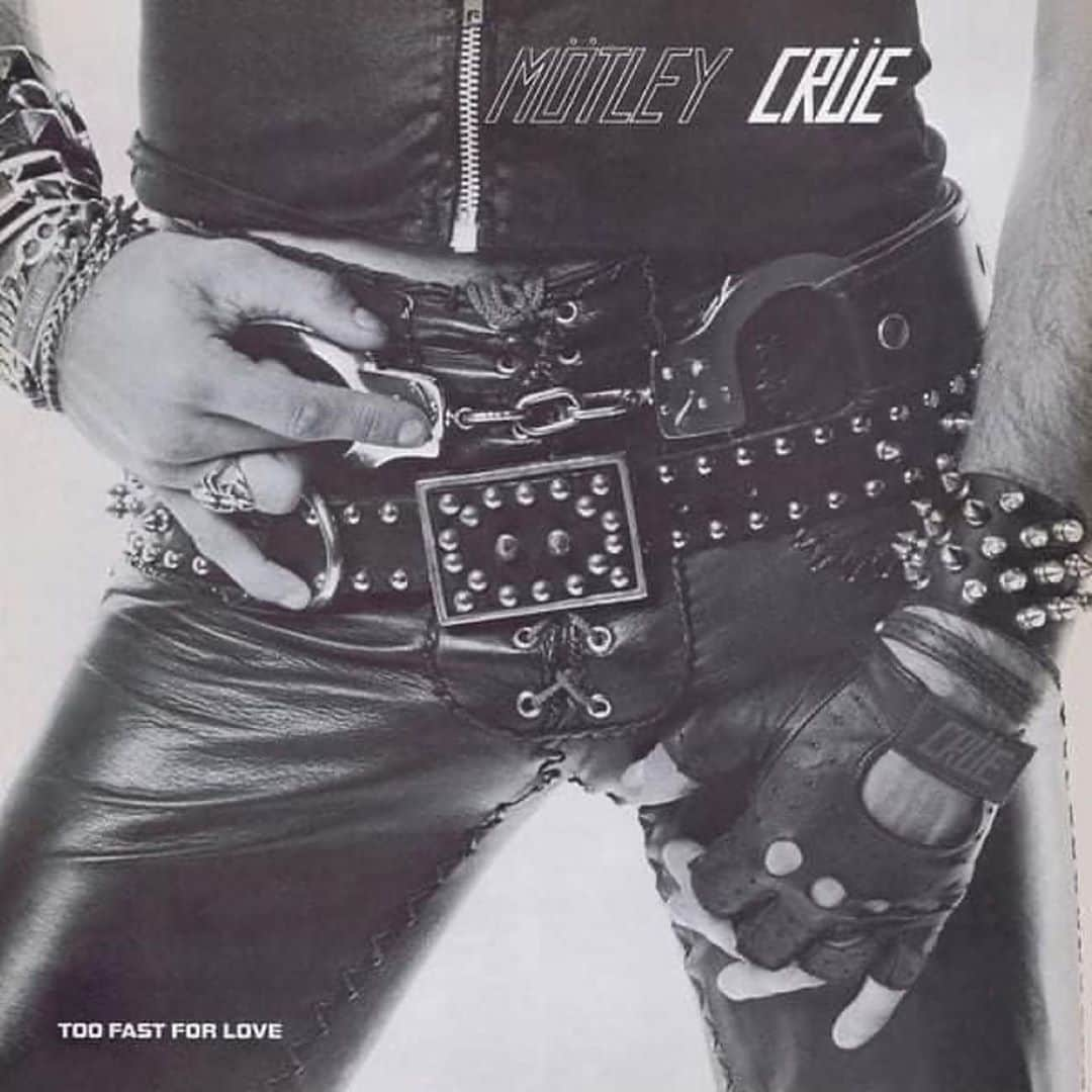 ニッキー・シックスさんのインスタグラム写真 - (ニッキー・シックスInstagram)「🤘🏽 I remember the day we cut this album live off the floor in Los Angeles. Great memories and some damaged brain cells too: -Repost from @motleycrue • Nov 10th 1981 - Celebrating the 39th anniversary of our debut album ‘Too Fast For Love’  The black and white album cover pictured here with the smaller logo is the first edition which was released on our own label ‘Leathür Records’. Anyone who has heard this version will know it’s a completely different recording.  The Elektra Records reissue with the red logo is the remixed and standard version. It features a different track listing and was released August 20, 1982. 🙌🙌🙌  #nikkisixx  #vinceneil #mickmars #tommylee」11月11日 4時15分 - nikkisixxpixx