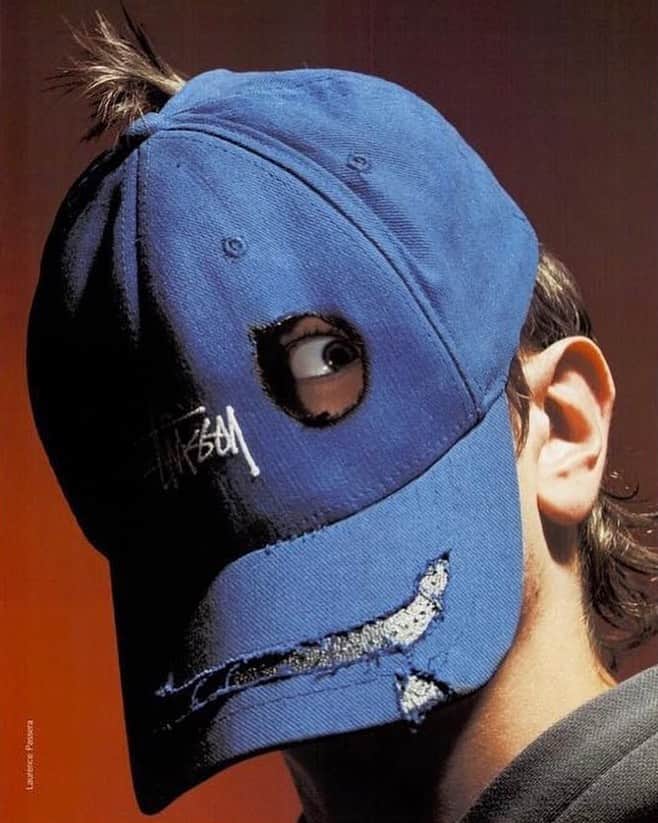 ニコラ・フォルミケッティのインスタグラム：「Things never change... I’ve always fucked shit up on set. 🧢 🚬 17 years ago OMG . My first ever campaign I worked on in 2003  @stussy」