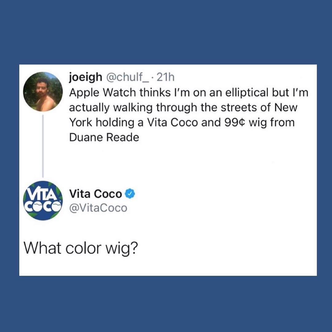 Vita Coco Coconut Waterさんのインスタグラム写真 - (Vita Coco Coconut WaterInstagram)「We say coconut water is great for a lot of things...like rehydrating after a workout or curing your hangover. But our new favorite option is carrying a coconut water and a wig to trick your Apple watch into thinking you’re working out.」11月11日 4時06分 - vitacoco
