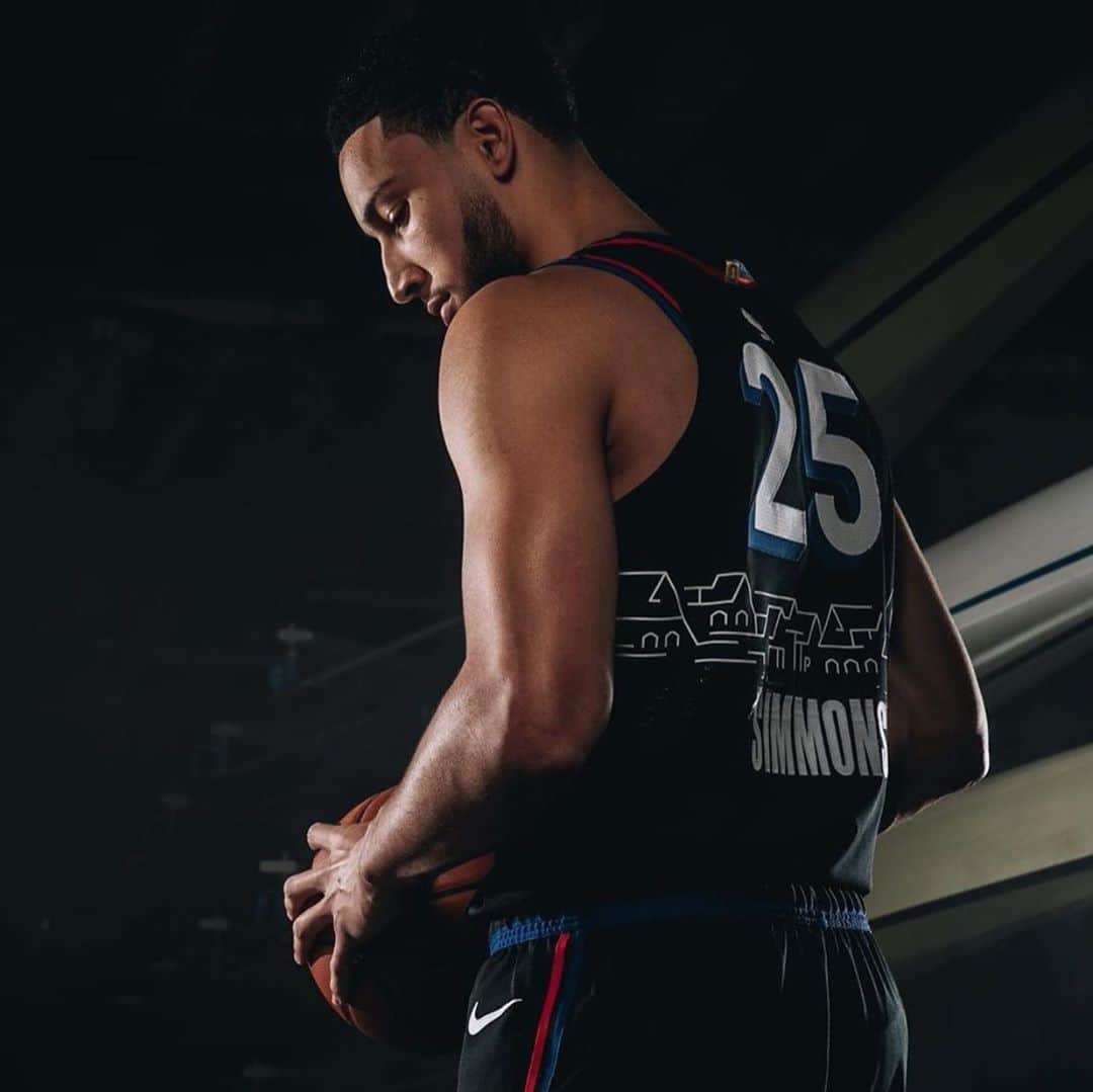 NBAさんのインスタグラム写真 - (NBAInstagram)「@bensimmons & the @sixers unveil their new #NIKExNBA City edition uniform!」11月11日 4時04分 - nba