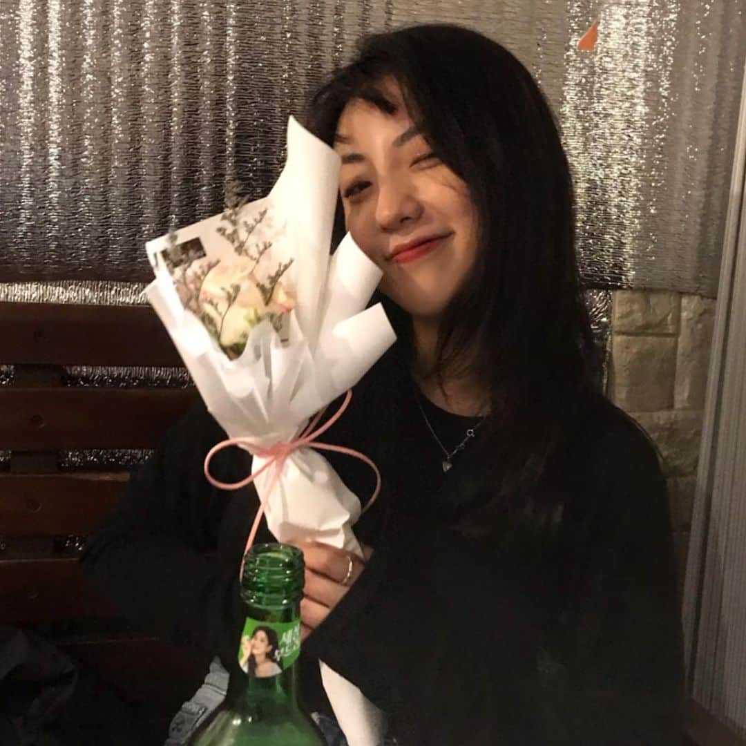 のインスタグラム：「나 구냥 행복할래~~💪✨」
