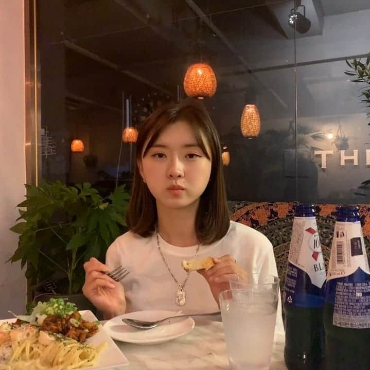 イヨンさんのインスタグラム写真 - (イヨンInstagram)「ㅋㅋㅋ #dinner #appetite 💯 🤫」11月10日 19時37分 - e_young0816