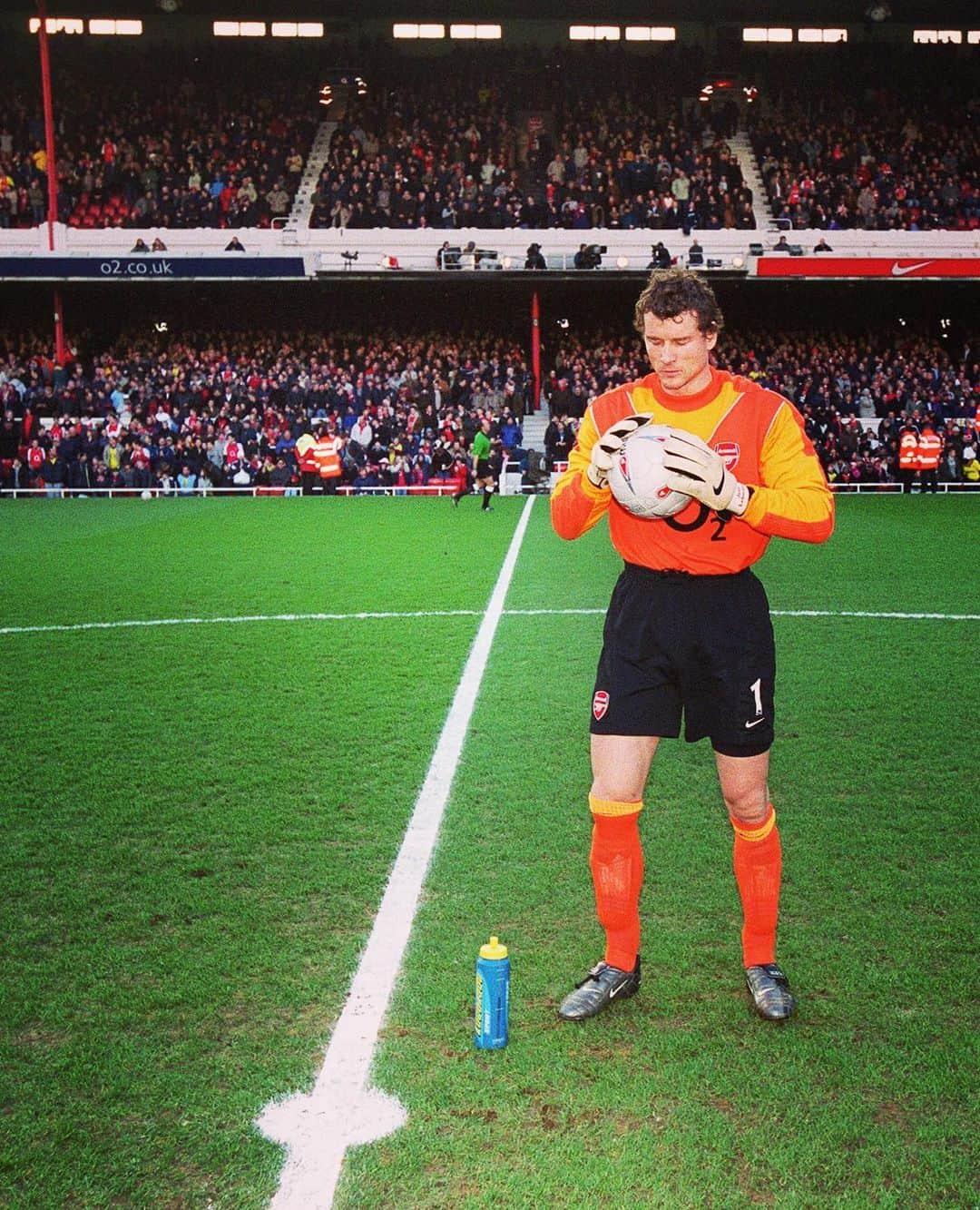 アーセナルFCさんのインスタグラム写真 - (アーセナルFCInstagram)「🧤 𝕁𝕃𝟙 🧤 ⁠⠀ ⁠⠀ #Arsenal #Lehmann #AFC #Gunners #Invincible」11月10日 19時53分 - arsenal