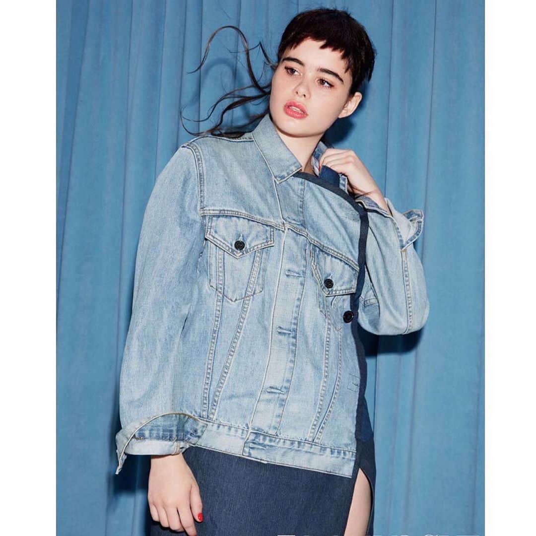 のインスタグラム：「Barbie looking 🔥🔥🔥in LVTZ Denim ? #lutzhuelle @barbieferreira in @teenvogue #lutzclassics #lutzdenim #barbieferreira #teenvogue photo by @quentin_jones styled by @gillibeans__ #quentinjones #gillianwilkins ❣️" #lutz_signatures」