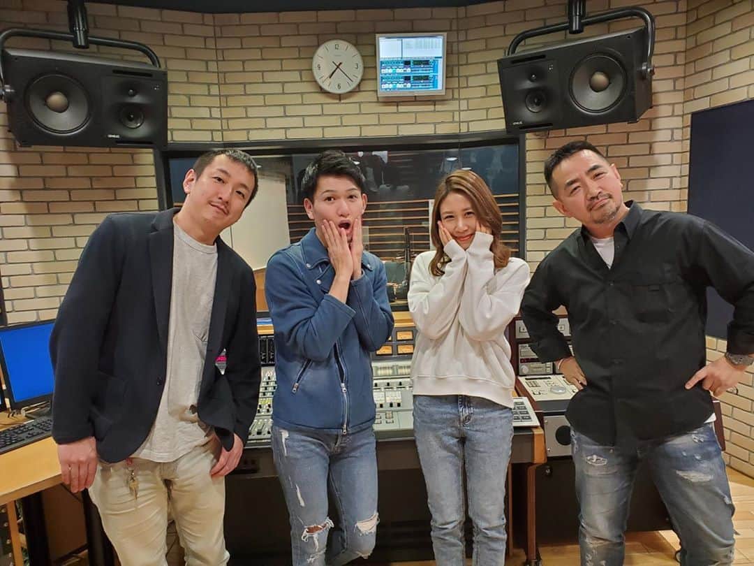 DJ みぃのインスタグラム：「来週のFM大阪「LOVE+RED」は大阪エイズウィークス2020をご紹介！24日のオンエアではキャンペーンソングを担当された『mute LABO』の皆さんをお迎えします！皆さんとっても話しやすくて楽しかった〜☺️✨キャンペーンソングの『bijou』についてもお伺いしました！　#FM大阪  #mutelabo」