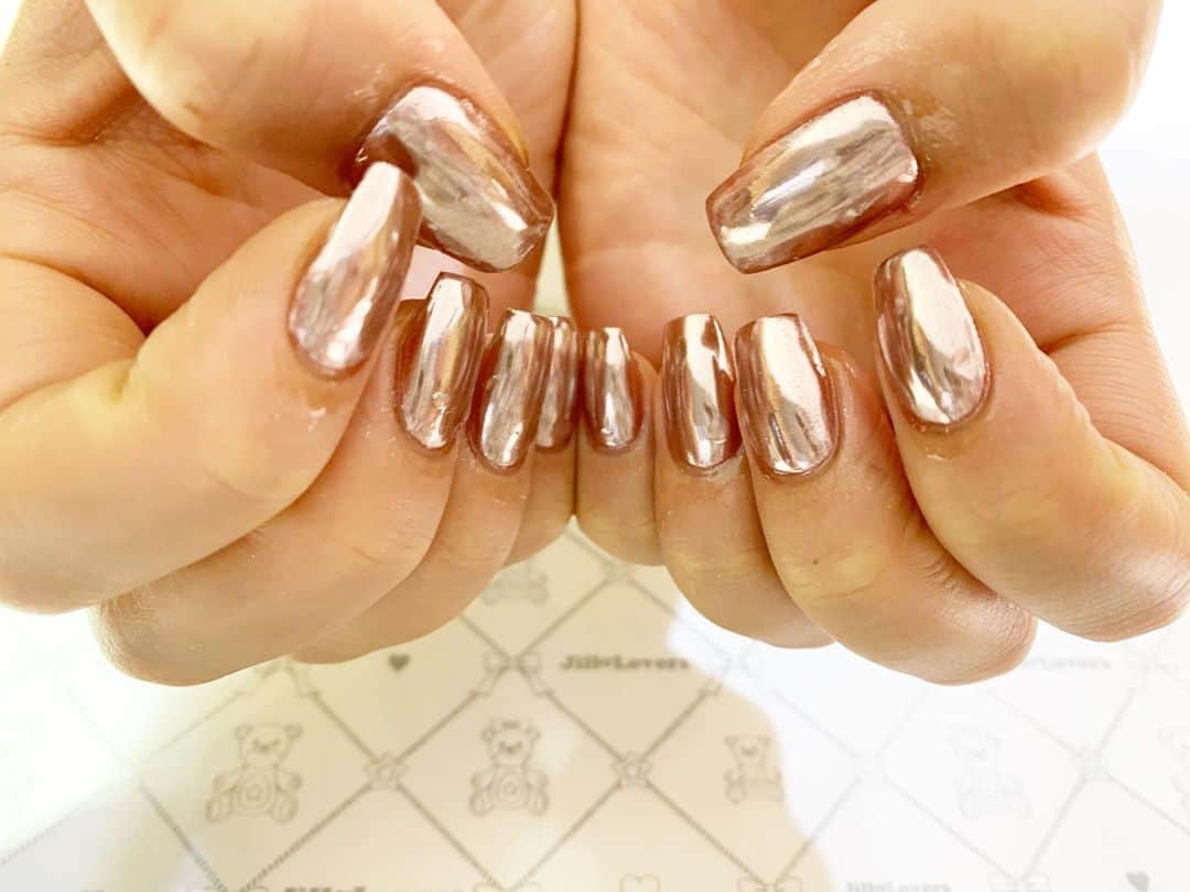 mamijinguのインスタグラム：「ミックスミラー⭐️  #jillandlovers #nail #nailart #paragel #gelneil#gel #ネイル #ネイルアート #me #look #love #かわいい」