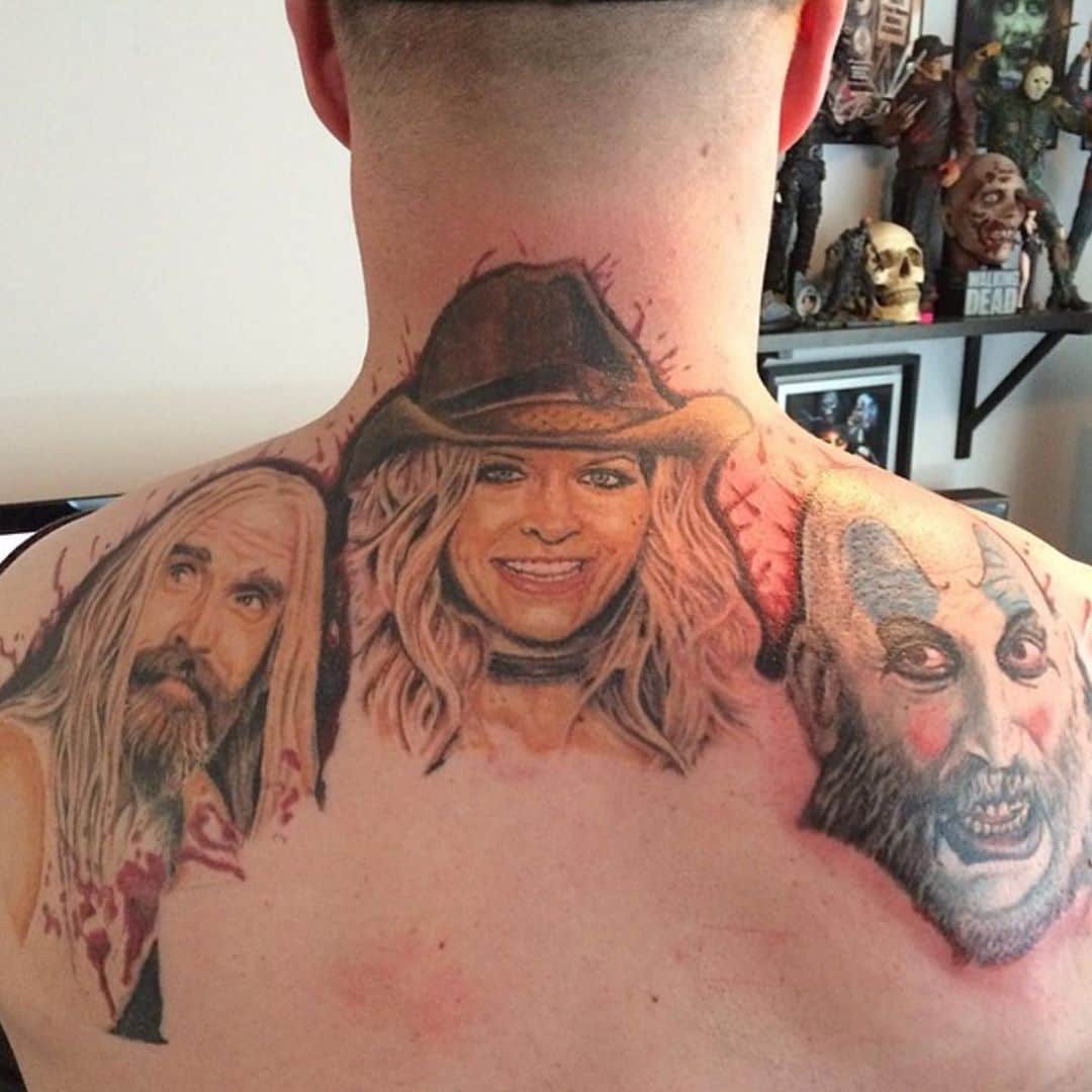 ロブ・ゾンビのインスタグラム：「It’s TATTOO TUESDAY!!!!! Here’s ten examples of fine skin work on some very dedicated fans. Fireflys Forever! If you see your work or tattoo please post in comments. #houseof1000corpsestattoo #thedevilsrejectstattoos #3fromhelltattoo #robzombie #sherimoonzombie #billmoseley #sidhaig #tattootuesday」