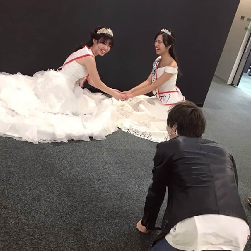 武藤ジャスピンさんのインスタグラム写真 - (武藤ジャスピンInstagram)「大好きなみんなとの 本番後オフショも記念に載せちゃう🥰  一人一人が個性的で4ヶ月間という短い間だったけど仲良くなれて高め合えて、一生忘れない経験をこの9人とできて幸せです！  みんなありがとう🥺🤍🤍🤍  #ミスコン #ミス桜美林 #ファイナリスト #桜美林 #大好き #思い出 #tbt」11月10日 21時15分 - _jasmuts