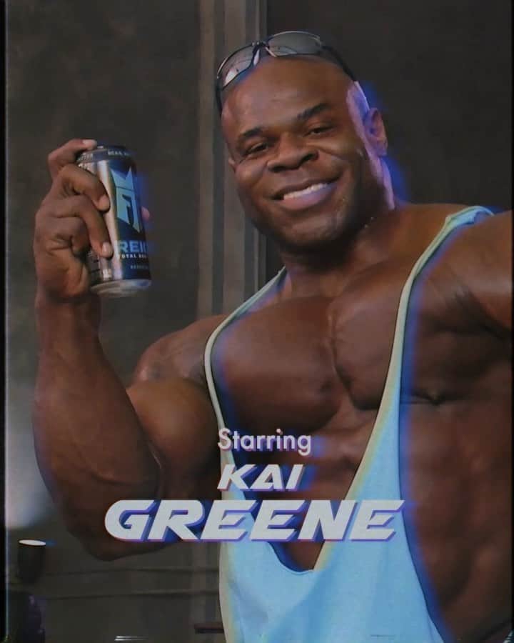 カイ・グリーンのインスタグラム：「Tired of binge-watching and not feeling the burn? Want to lose that pouch but stay on the couch? 🍔🌮🍕 ⠀ Now you can, with CouchmasterX fueled by @reignbodyfuel Reign Total Body Fuel.⚡️ ⠀ We ‘ve teamed up with @rokuplayer for free home workouts that’ll earn you a $4.99 movie promo code! If you have ROKU at home, find us in the featured section of The Roku Channel and press play! Let’s get you in tip top streaming shape, courtesy of #ReignBodyFuel #CouchmasterX and #Roku ⠀ Watch and receive a FREE Movie 🍿 on #fandango ⠀ Now FEATURED on Roku - The Roku Channel. ⠀ Meet my Total Body Team 💪🏽#athomeworkout 🤸🏻‍♂️」