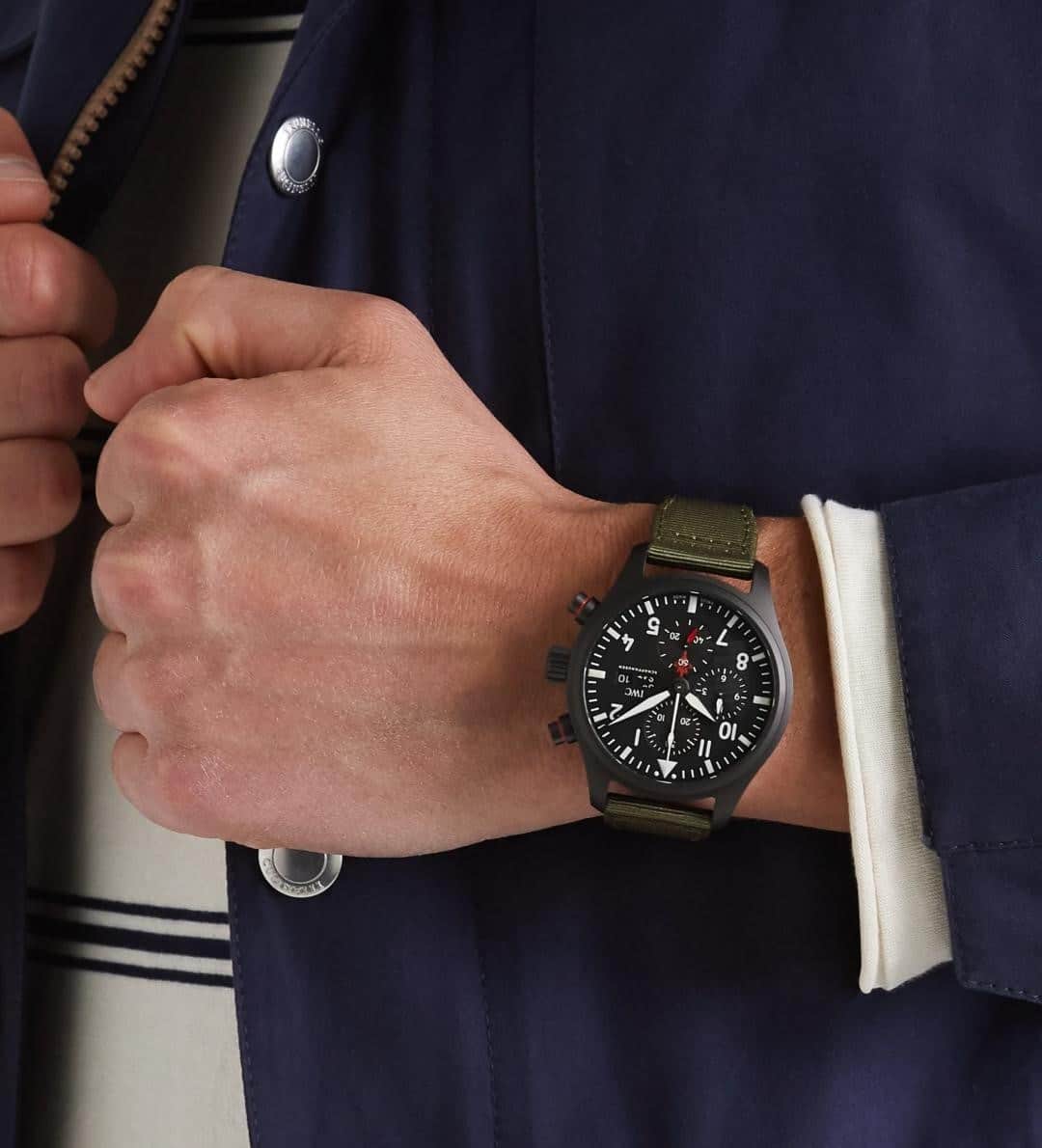 MR PORTERのインスタグラム：「The closest a civilian can come to wearing a fighter pilot’s actual watch, this is the IWC Pilot’s Chronograph Top Gun SFTI Edition, named for the US Navy’s Strike Fighter Tactics Instructor programme, aka TOPGUN, the most advanced fighter pilot training school in the world. Head to the link in bio to discover this special timepiece. #MRPORTERWatches @mrporterwatches @iwcwatches」