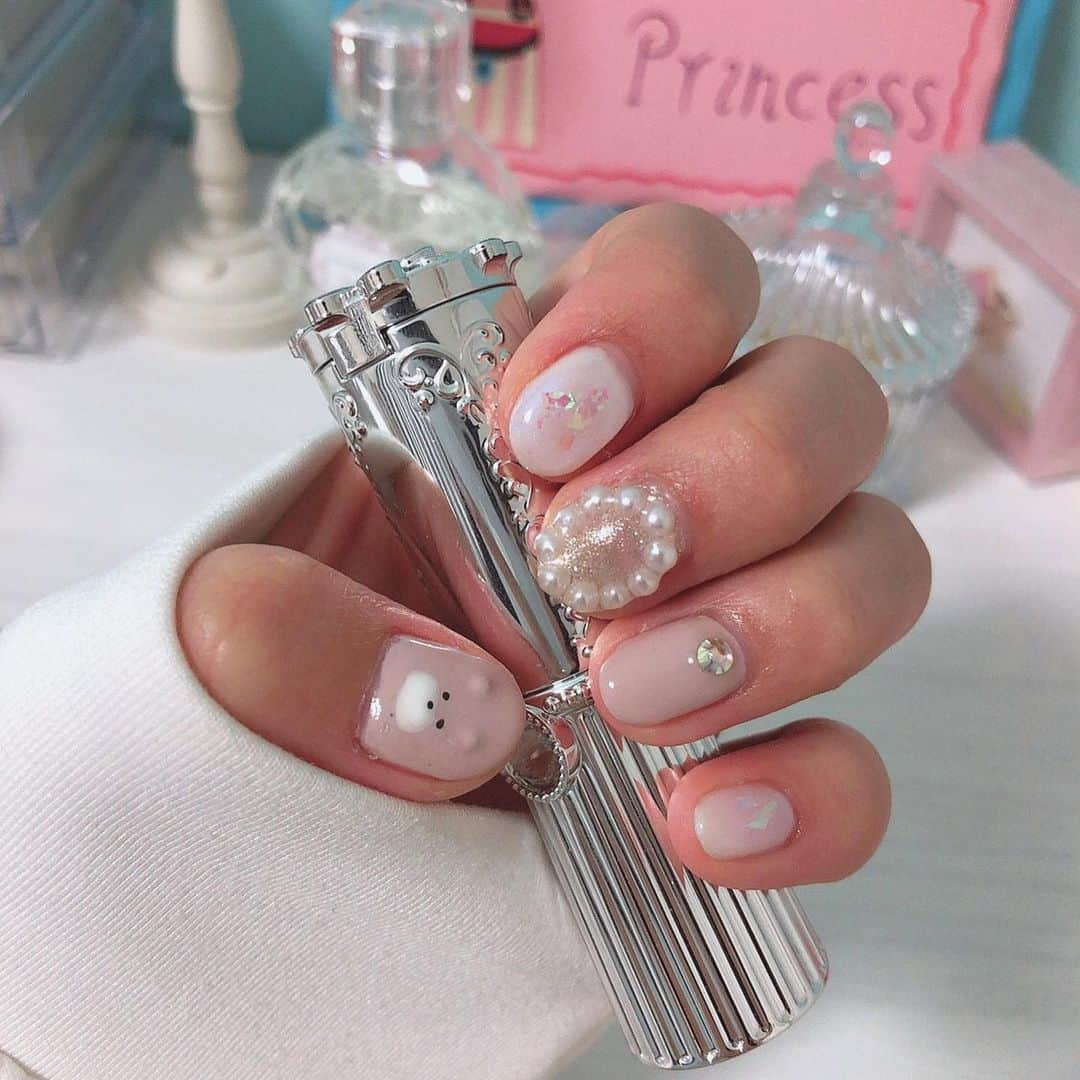 籾山ひめりさんのインスタグラム写真 - (籾山ひめりInstagram)「セルフネイル💅🏼 ・ 載せるのが遅くなっちゃったけど この間、2回目のセルフネイルに挑戦したぁ〜♡ かわいいって言ってもらえること多くて嬉しいのだ🥰 まだまだお勉強中✌️ ・ ・ ・ #お家ネイル  #セルフネイル  #かわいいネイル  #ラストアイドル」11月10日 22時02分 - momichan_hime