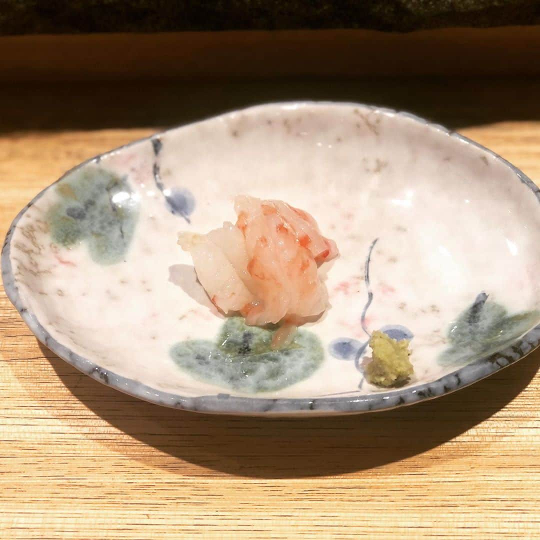 三浦瑠麗さんのインスタグラム写真 - (三浦瑠麗Instagram)「きょうはブリが美味しい。」11月10日 22時02分 - lullymiura