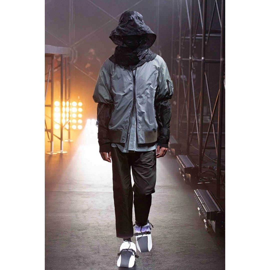 ミーンズワイルのインスタグラム：「[SS21 Collection “ERROR”]」