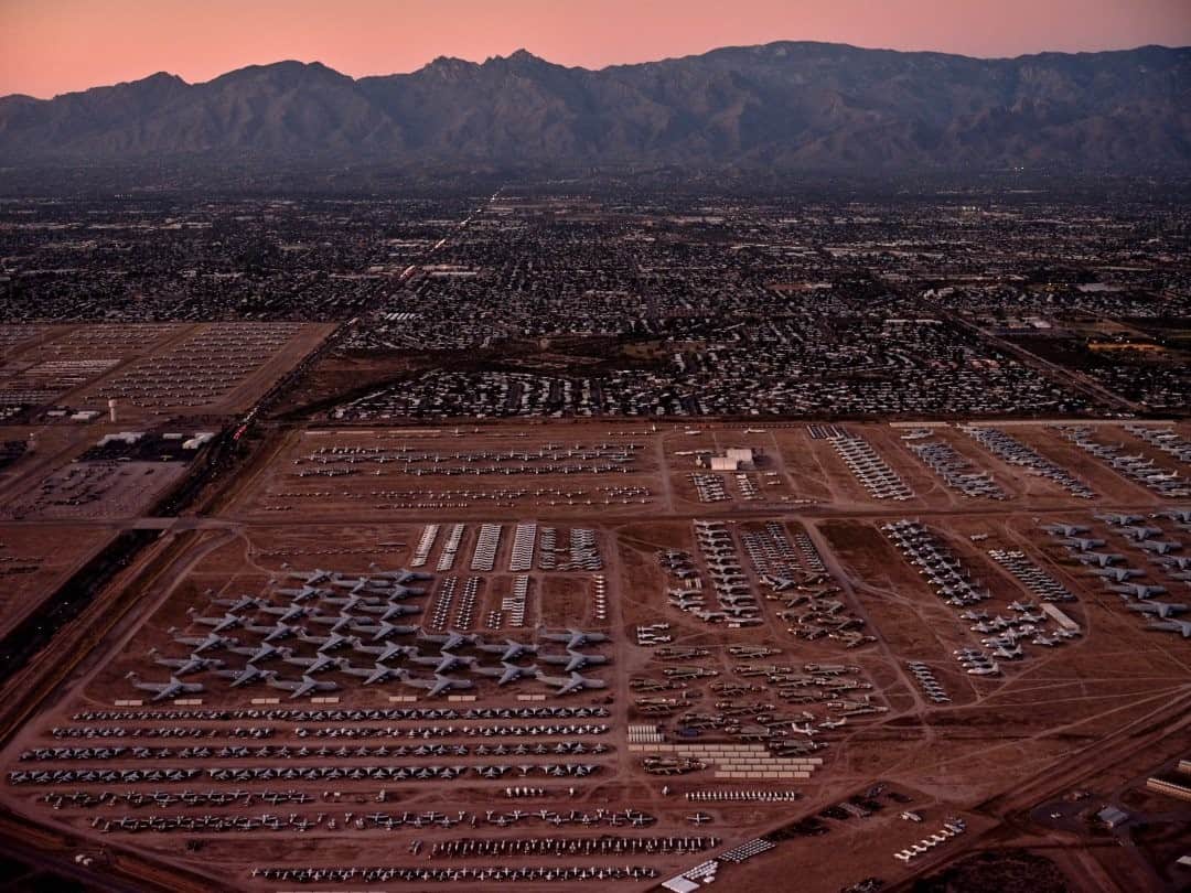 National Geographic Travelさんのインスタグラム写真 - (National Geographic TravelInstagram)「Photo by @lucalocatelliphoto / The dry desert climate in Arizona helps prevent corrosion and weather damage to aircraft stored at the 309th Aerospace Maintenance and Regeneration Group in Tucson. The Boneyard handles nearly 4,400 decommissioned planes, dismantling them and reusing parts or reassembling entire aircraft to be put back into service. AMARG is one of the subjects in my latest story for National Geographic magazine, “The End of Trash.” This massive air base is a way for the military to cut down the need for new parts. Could it be an example for other large-scale industries to be less wasteful?  Please follow me @lucalocatelliphoto to learn about the promising new solutions to the pressing issues facing our planet and how we can make a difference. #environment #circulareconomy #planes #boneyard #arizona」11月11日 0時37分 - natgeotravel