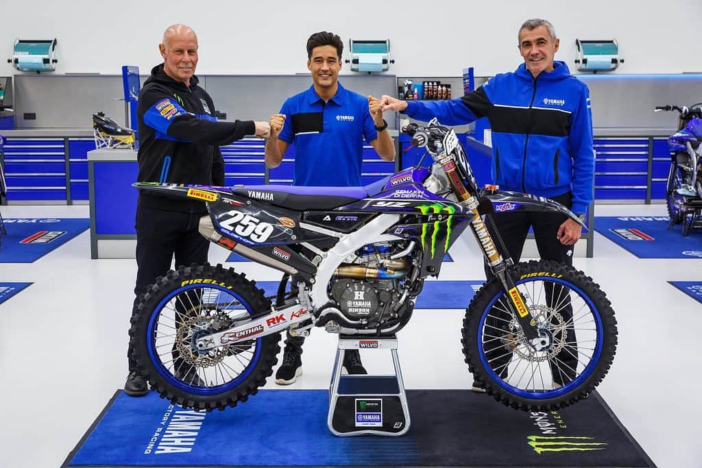 Racer X Onlineさんのインスタグラム写真 - (Racer X OnlineInstagram)「Glenn Coldenhoff Signs with Monster Energy Yamaha Factory for 2021-2022 MXGP 🔵 "I am really thankful for the opportunity. I strongly believe that I can still make progress, win races and can fight for the championship. I know Yamaha will give me everything to achieve these goals." -Glenn Coldenhoff // Read more 👉 @RacerXOnline」11月11日 0時38分 - racerxonline
