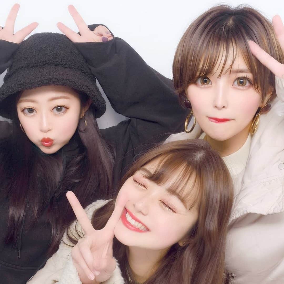 のインスタグラム：「フォーエバービックスキィ❤︎❤︎❤︎❤︎ 高校の頃から遊び方が変わらないはっぴー🌼」