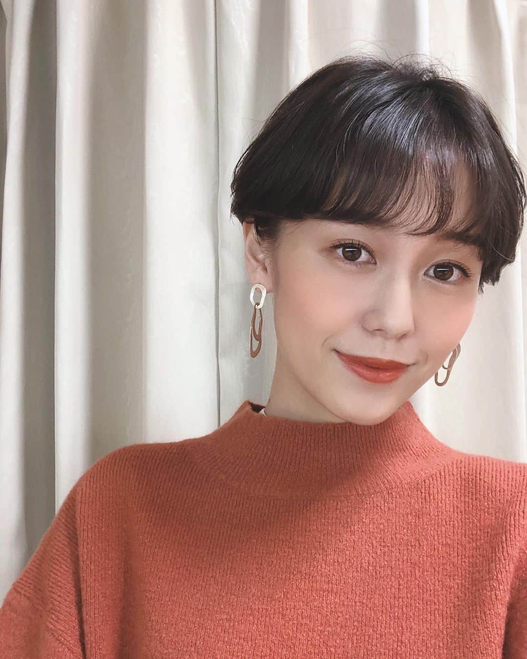 TBS「ビジネスクリック」さんのインスタグラム写真 - (TBS「ビジネスクリック」Instagram)「【おまけ】﻿ ﻿ 本日はなんと #平野マユ キャスターの自撮りを頂いてしまいました📸﻿ ありがとうございます❤︎ ﻿ 美しいです😳💕﻿ 平野キャスターの落ち着いた雰囲気にいつも癒されています🥰﻿ ﻿ 来週火曜日のビジクリもお楽しみに！﻿ ﻿ #ビジネスクリック﻿ #ビジクリ﻿ #tbs」11月11日 1時28分 - business_click