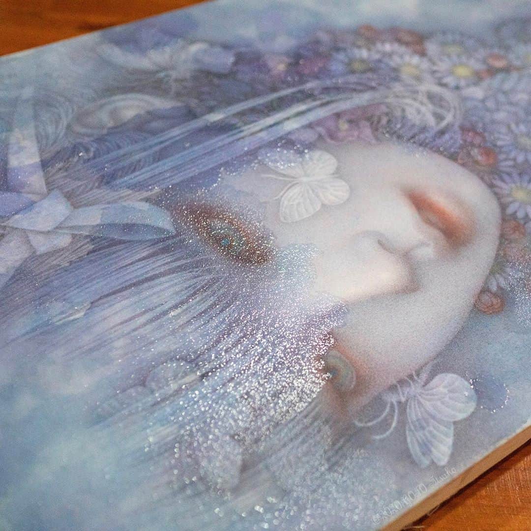 後藤温子さんのインスタグラム写真 - (後藤温子Instagram)「Pool of blue water🧊 #watercolor #painting on #cottonfabric」11月11日 1時26分 - gotsukooo